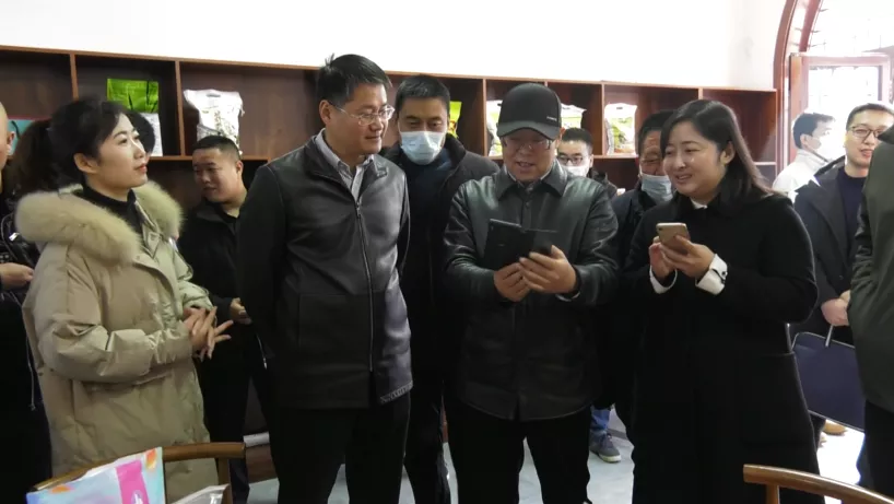 方山：周明宇带队赴临县考察学习电商发展工作
