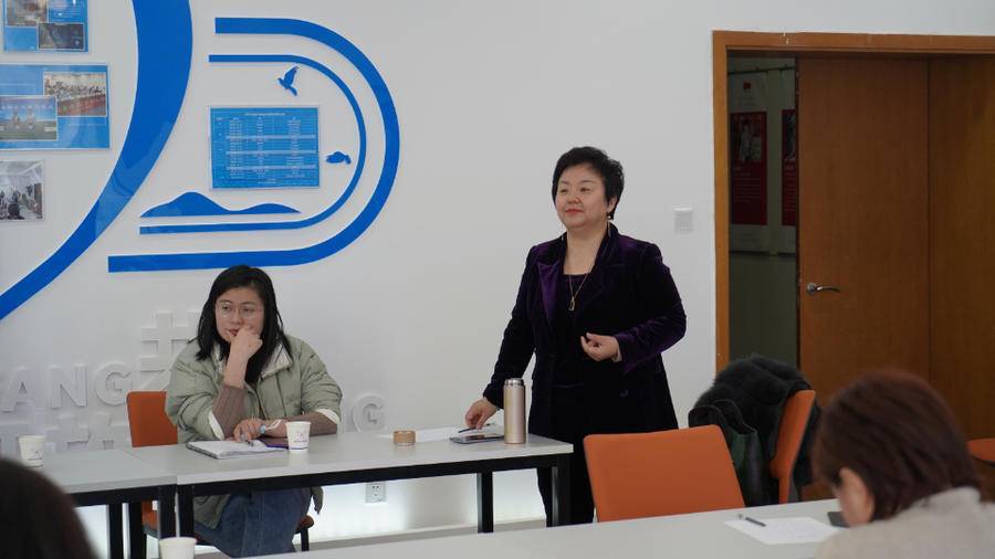 新电商时代，潍坊市妇联邀专家为女企业家详解品牌发展密码
