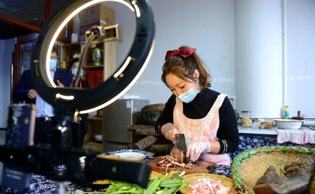从萌芽到遍地开花，魔筷计划引入数百个行业头部品牌