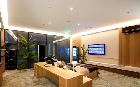 从4000万到2.28亿！三翼鸟上海店的三年回顾