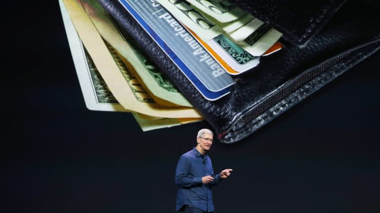 iPhone感应支付功能是苹果在金融服务领域的最新一项创新