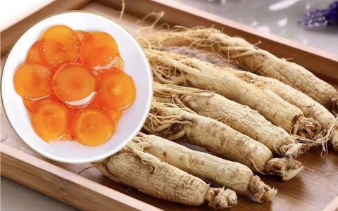 元气满满的解馋健康零食来了！东方甄选带你品尝长白山鲜参蜜片