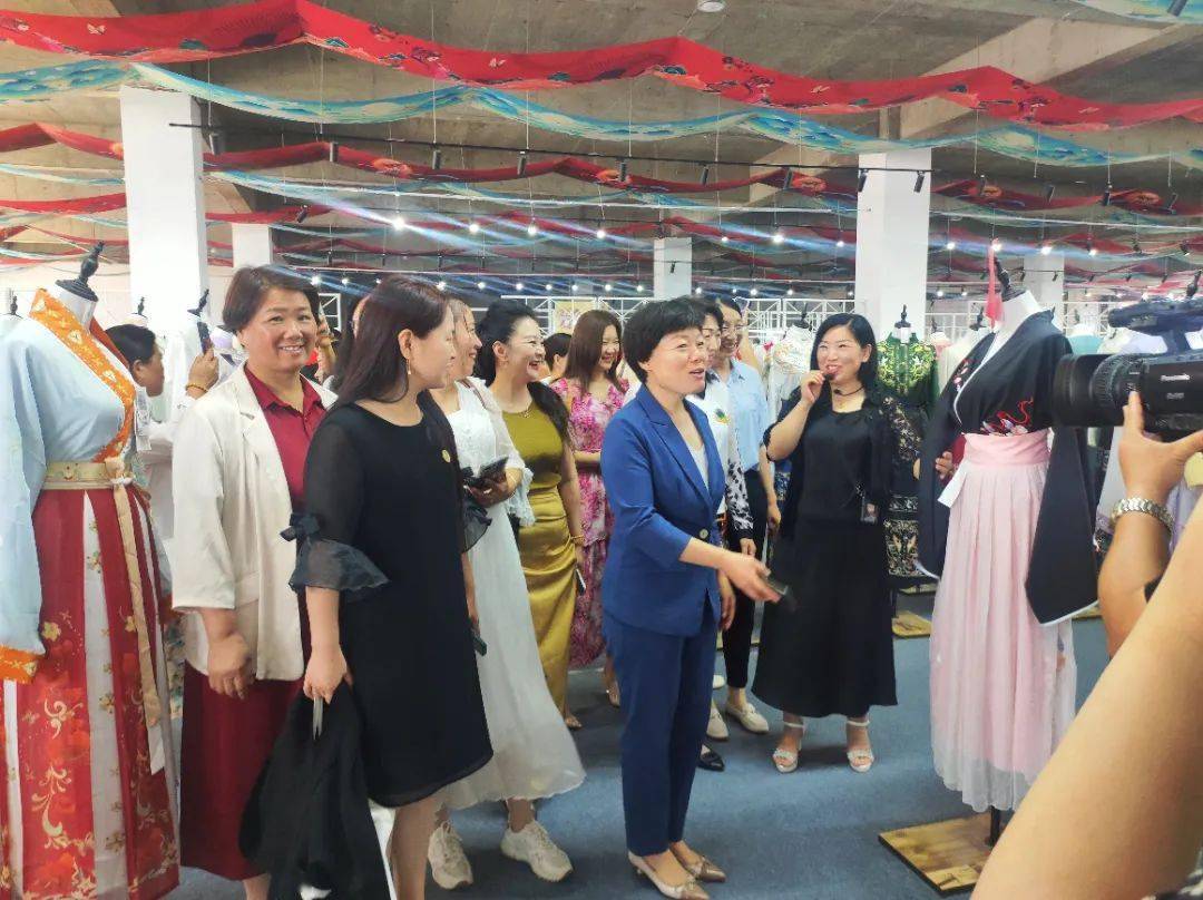 助力黄河流域高质量发展！菏泽市妇联举办巾帼电商营销专题培训班