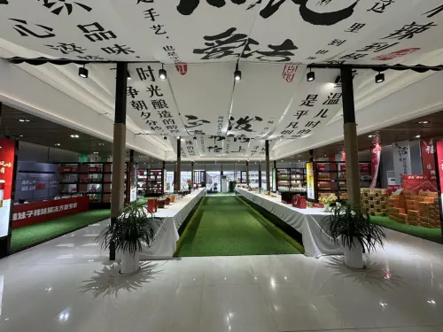 湖南省委书记调研辣妹子，寄语让湖南特色农特产品走向全国