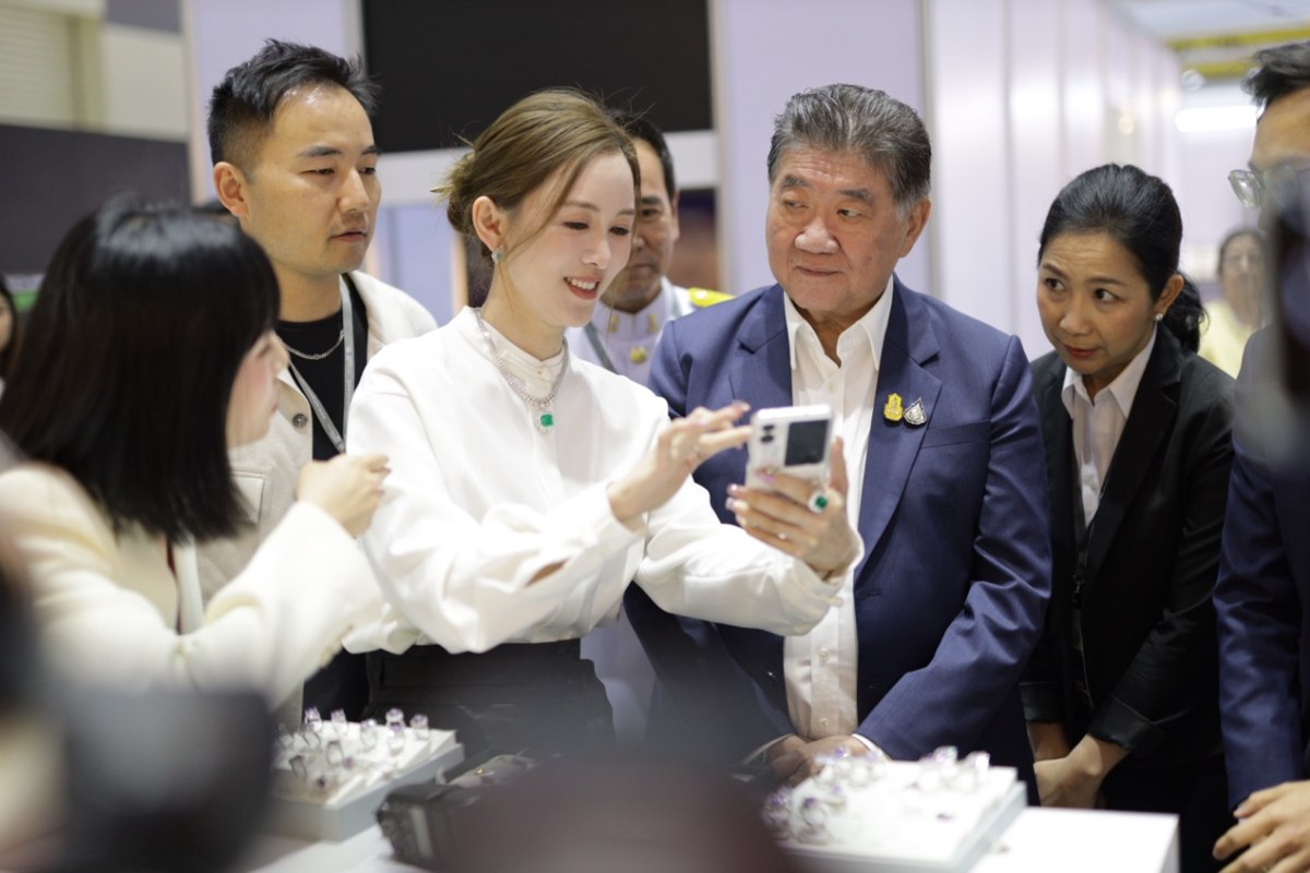 40位淘宝主播赴泰开启珠宝溯源直播，泰国副总理认可淘宝直播影响力