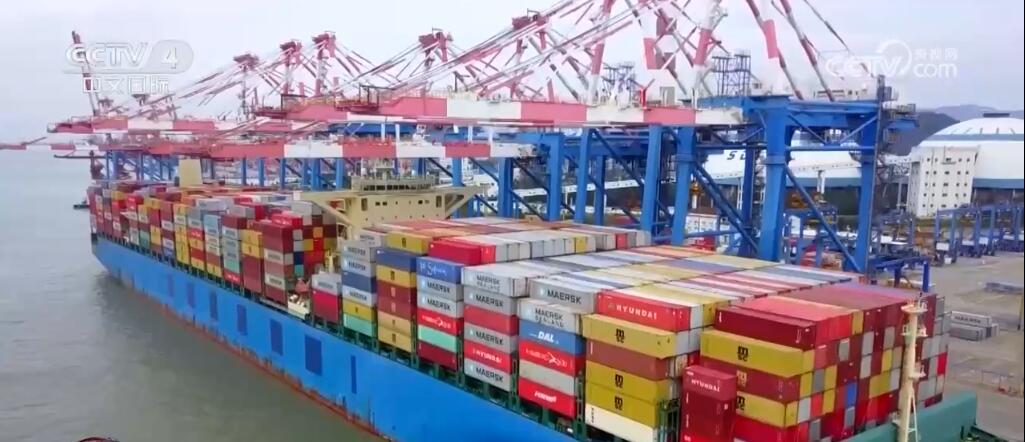 从小到大、从大到优 跨境电商“买卖全球” 成为激发外贸活力的“中国力量”