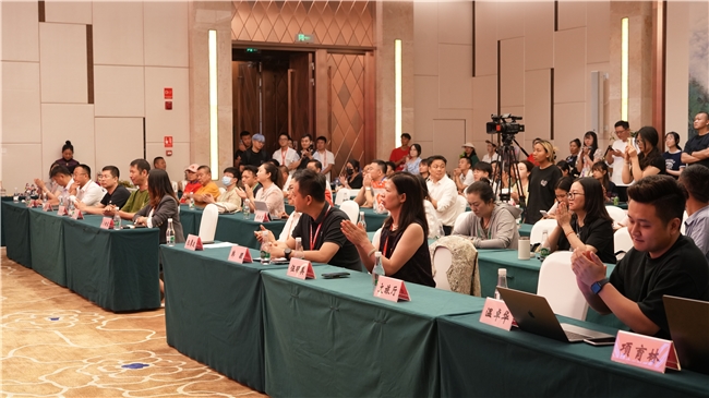 助力云南电商产业加速发展，快手举办“南博会寻云品”发布会
