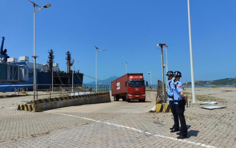 上半年进出口总值超80亿元，出口增速全省第一 平潭跨境电商跑出“加速度”