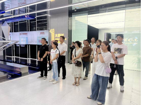 江山市企业家赴杭州“取经”探索跨境电商发展之路