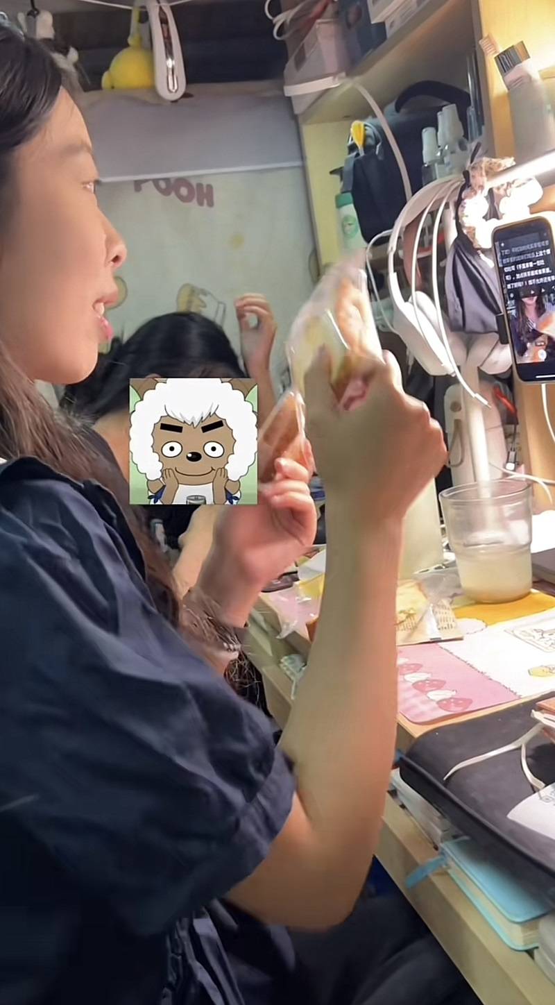 素人最有参与感的双11，女大学生用开拍App日更百条带货视频，爆卖上千单