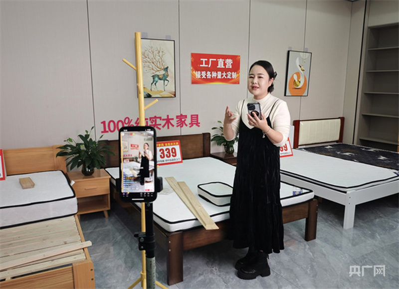 【人民城市•温情中国】江苏宿迁:全员“上链接”!千年古城玩转电商style