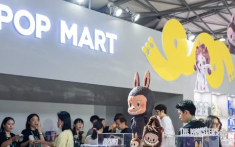 泡泡玛特出海东南亚，中国潮玩“定制”全球IP