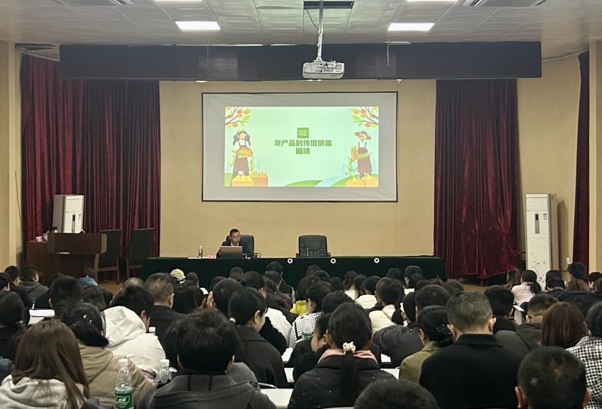培训现场。陈欣摄