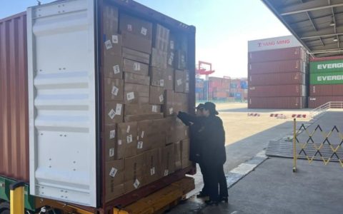 更好服务跨境电商发展，上海海关启动“分单+总单”双监管模式